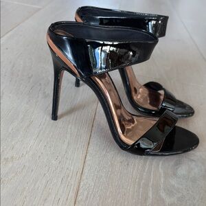 New Ted Baker Black Patent Leather High Heels!
Size 36  4” Heels .. Never Worn!